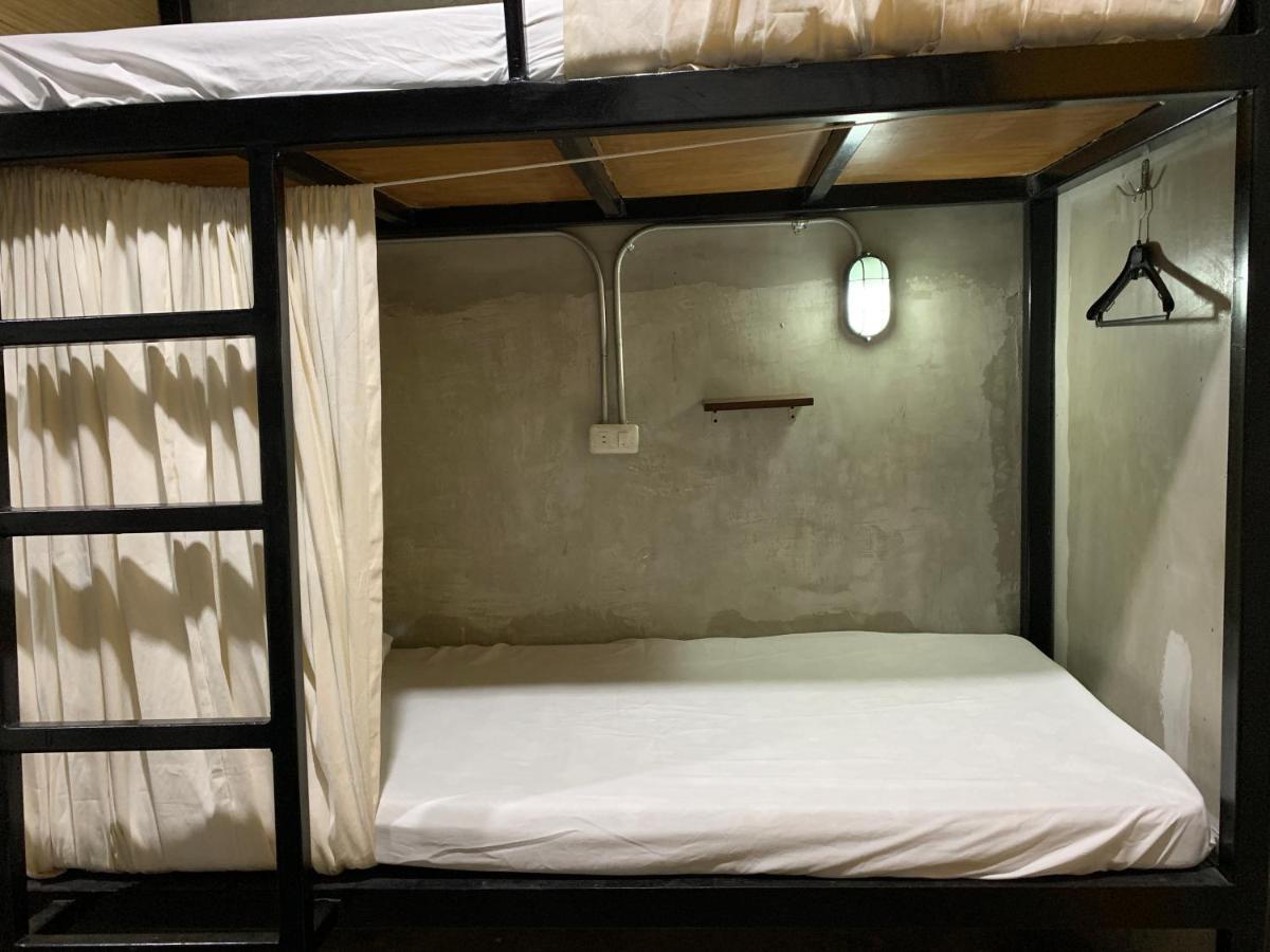 Happynest Hostel Cebu Eksteriør billede