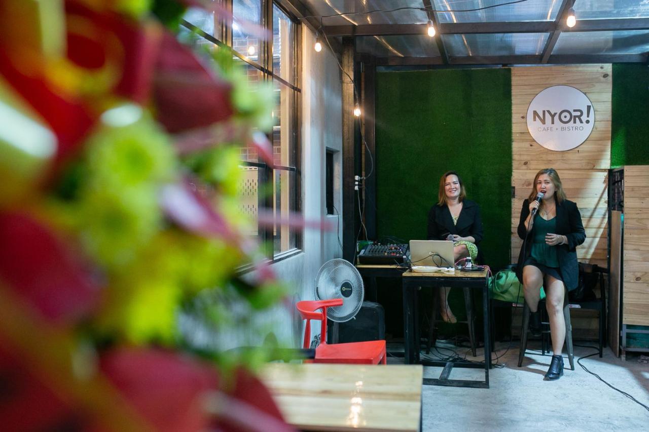 Happynest Hostel Cebu Eksteriør billede