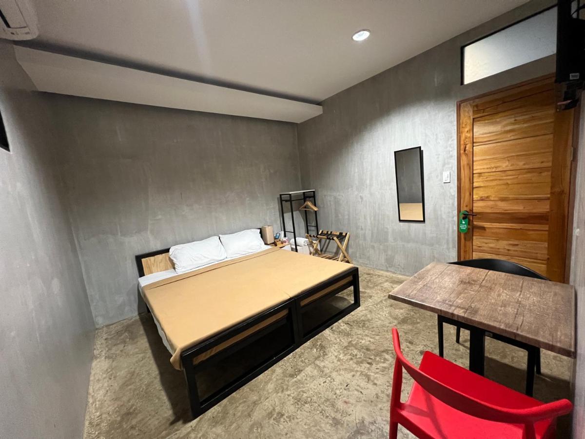 Happynest Hostel Cebu Eksteriør billede